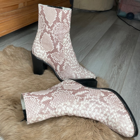 Snake Heeled Booties - Picture 4 of 8